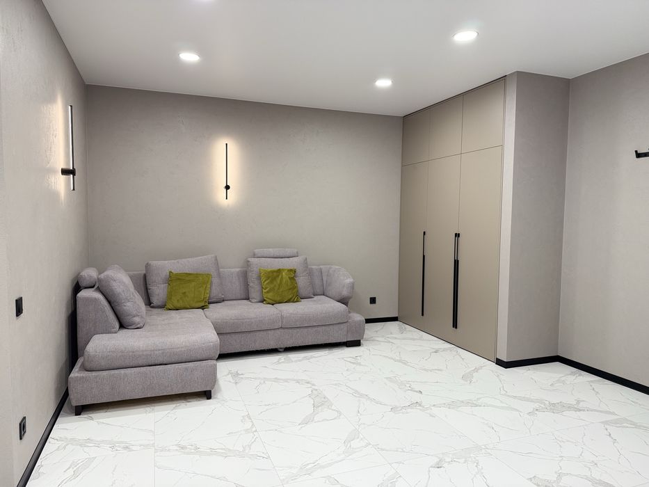 Чудова 1,5 квартира з ремонтом, меблями і технікою