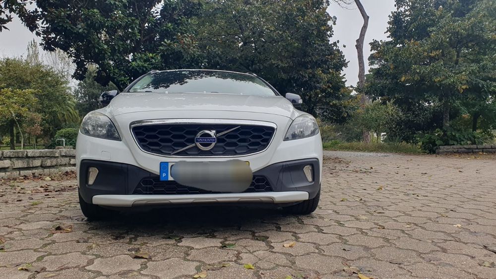 Volvo V40 cross country 2.0  D4