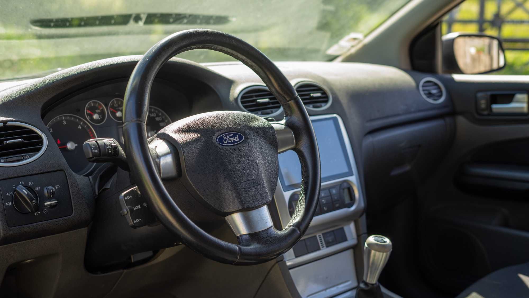 Ford Focus 1.6 Tdci 110CV Van Comercial Ligeiro