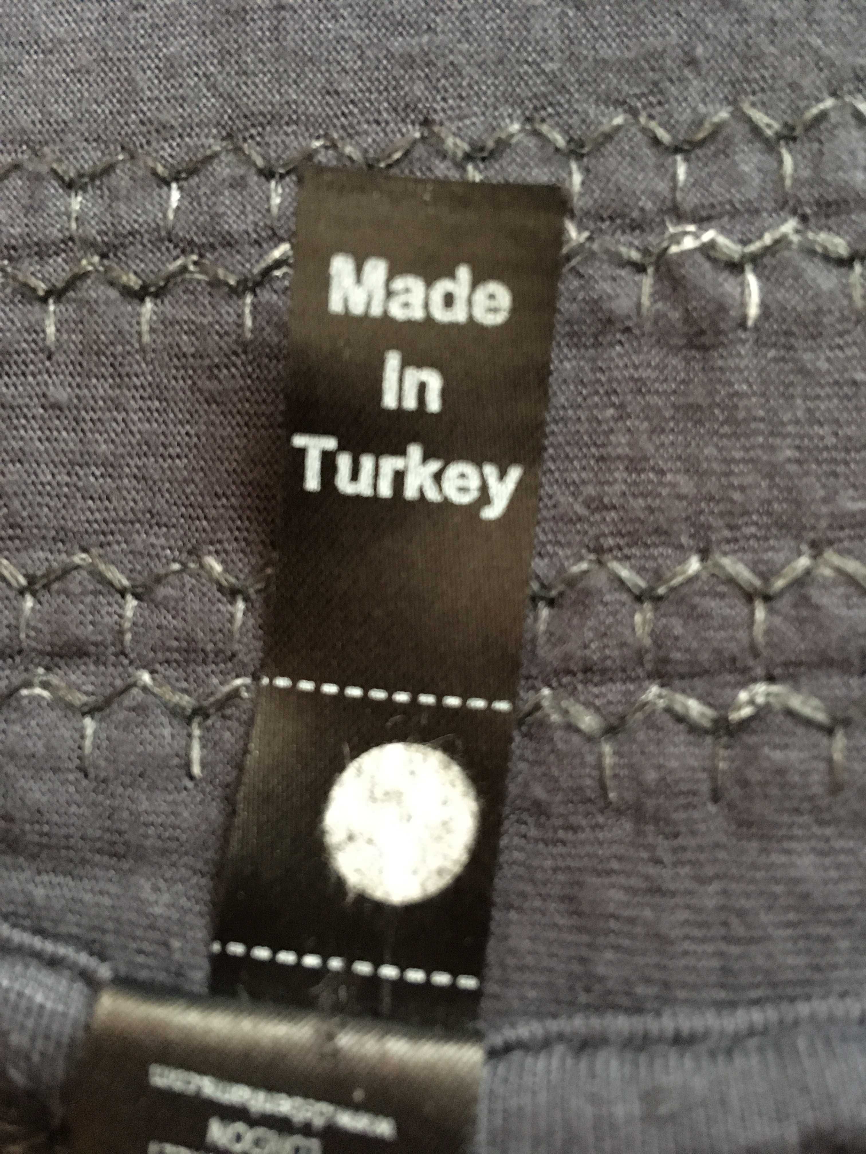 Sukienka, tunika w rozmiarze M/L, mało noszona, szara, błyszcząca.
