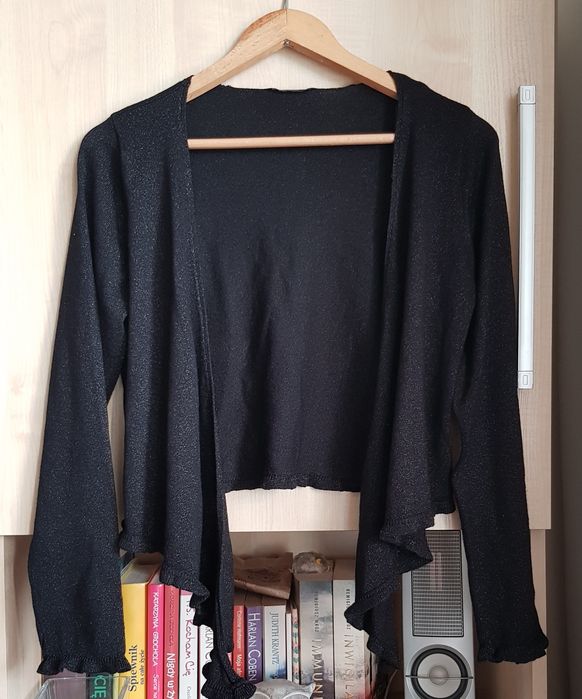 Narzutka damska z długim rękawem