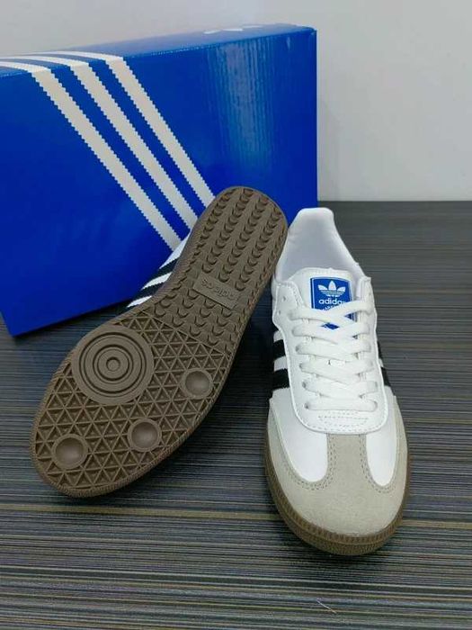 Buty sportowe Adidas_Samba_OG_Cloud_White_Core_Black_ Rozmiar 39