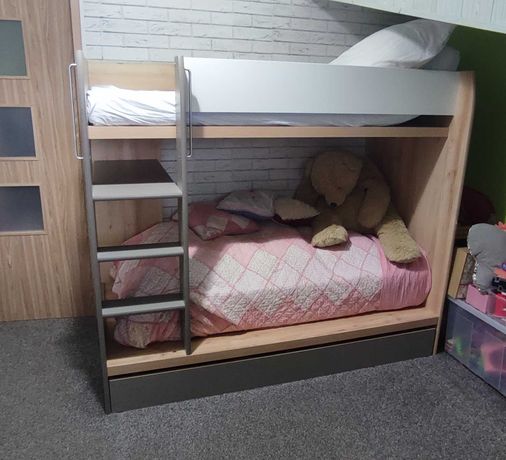 łóżko piętrowe dziecięce