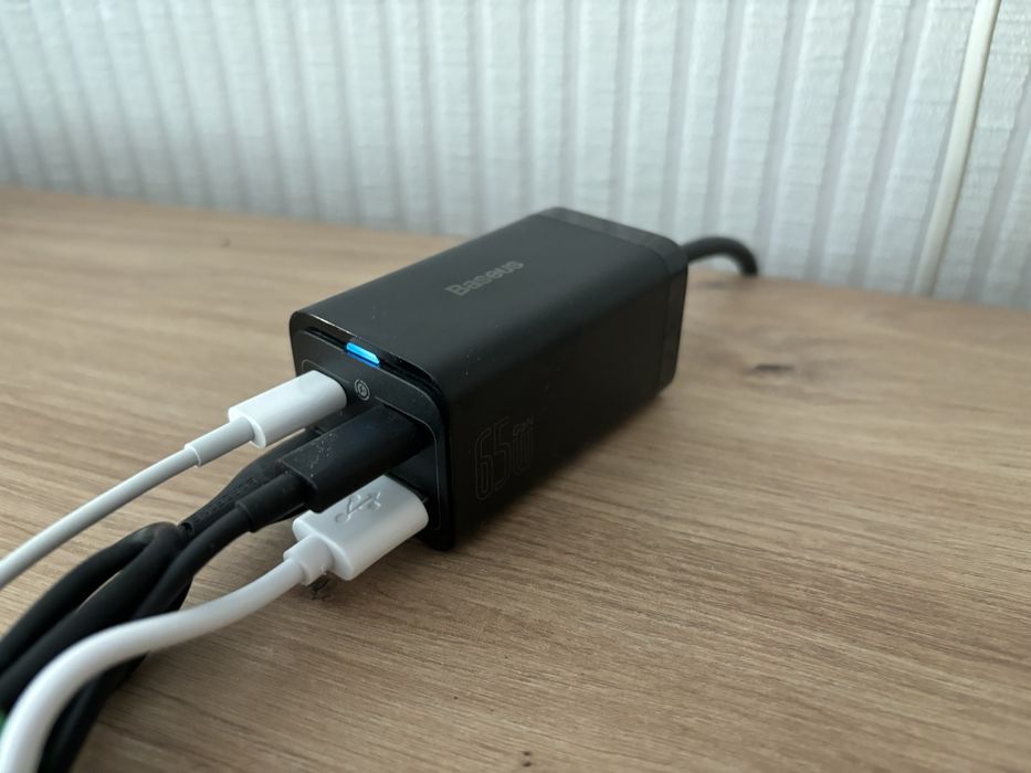 Мережевий зарядний пристрій Baseus gan 3pro 65w ЄВРО вилка