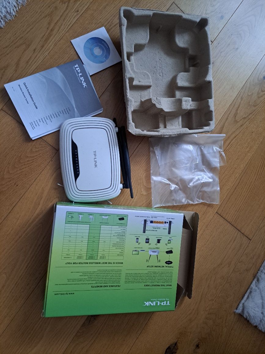 Router WiFi TP-Link TL- WR841N