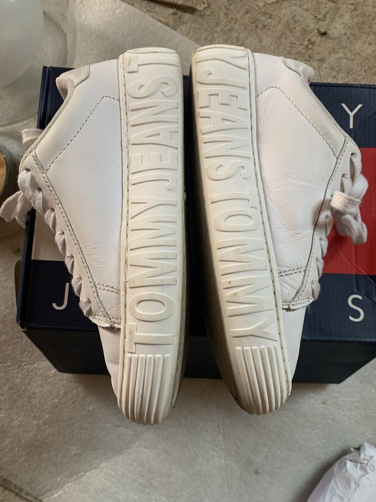Damskie Sneakersy TH defekt