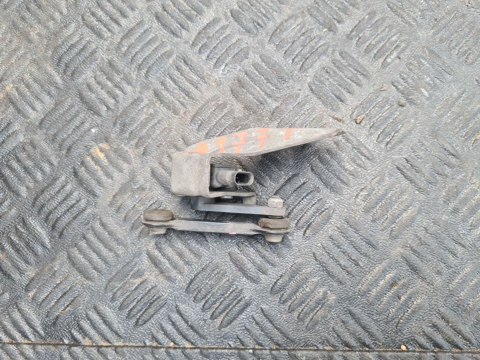 Mercedes A Klasa W177 czujnik poziomowania