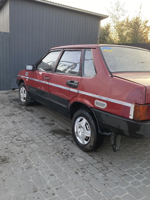 Продам ваз 21099