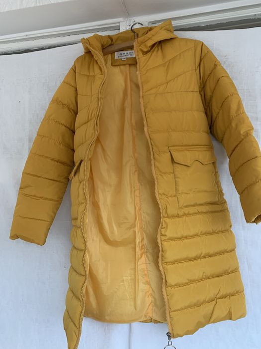 Жіночий пуховик ( пальто, довга куртка)