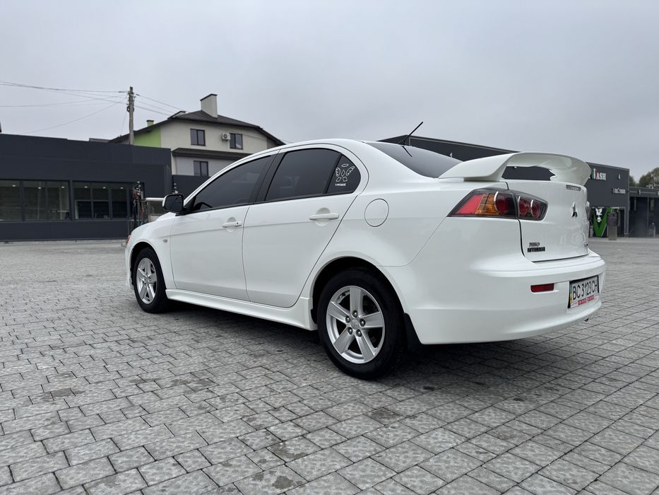 Mitsubishi Lancer X