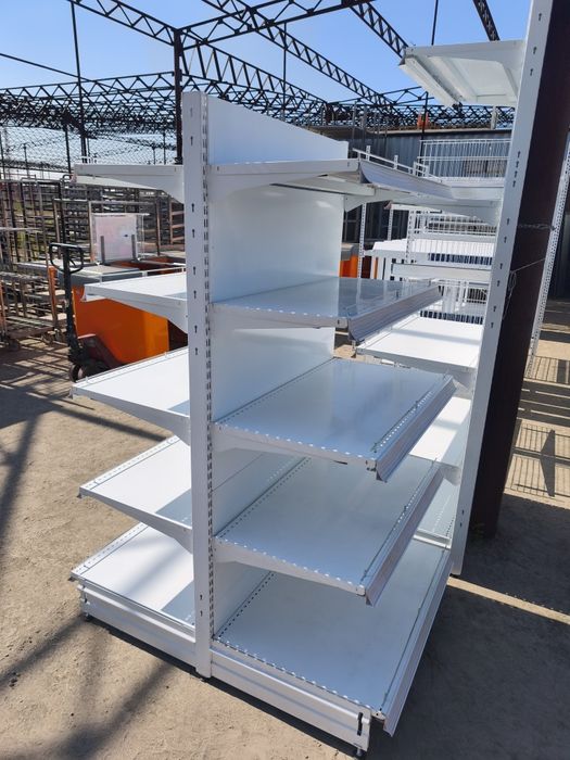 Торгівельне обладнання,стелажі металеві