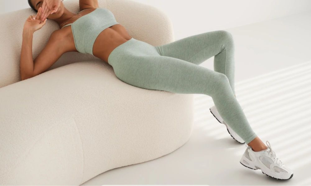 Conjunto prozis leggings e top novo