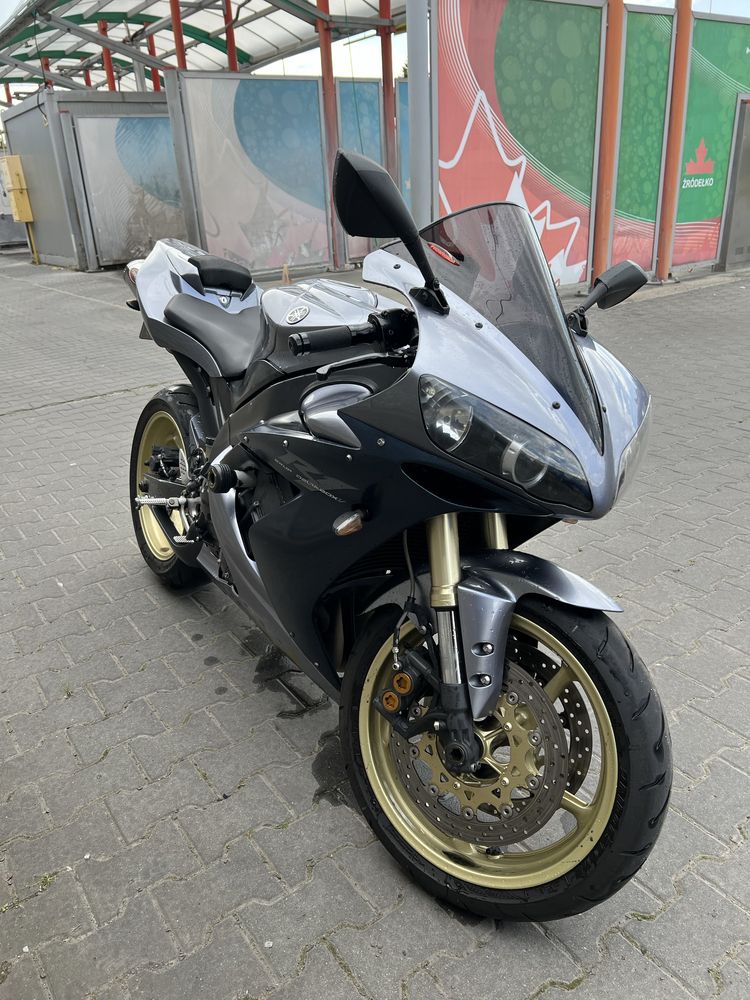 Motocykl Yamaha YZF-R1
