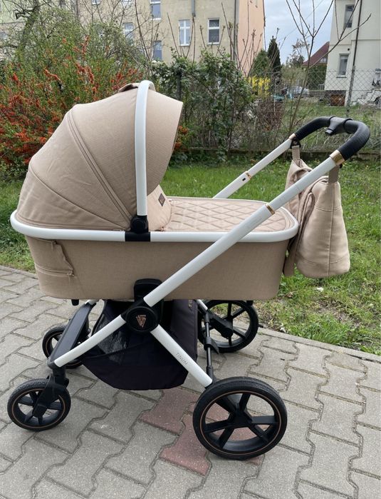 Venicci  upline 2.0 golden island