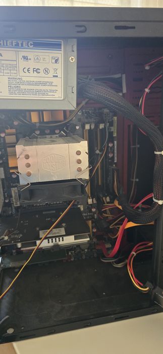 Komputer stacjonarny