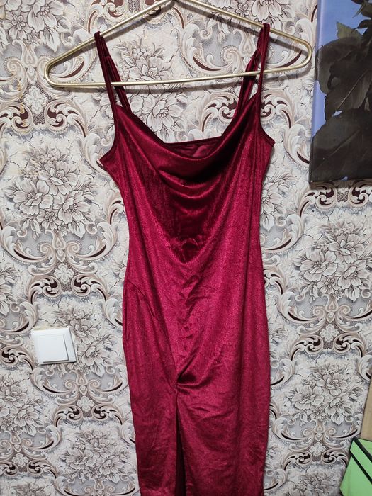 Вишуканий одяг для гарного проведення вечора