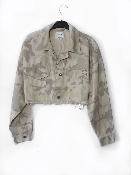 Casaco Bershka tropa (M)