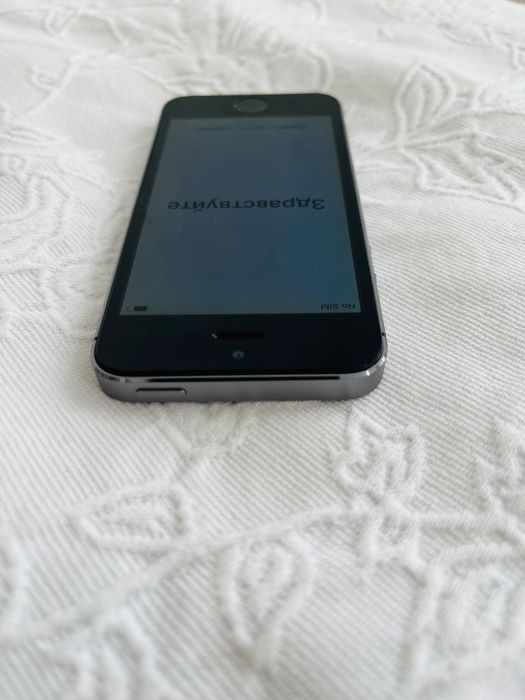 iPhone 5S 16GB | Excellent condition | New battery | Charger (without cable)64286596123907123