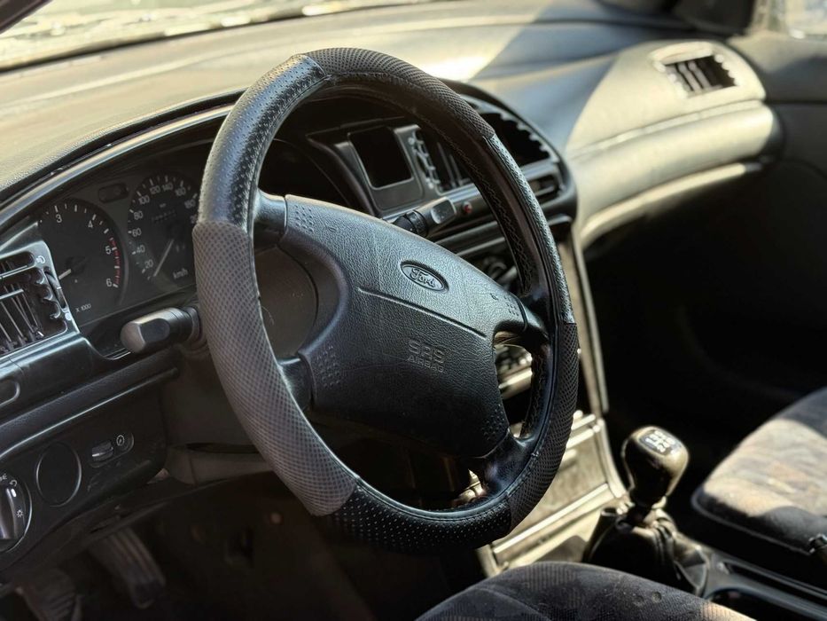 FORD MONDEO 1.8 TD C/ AC + EXTRAS