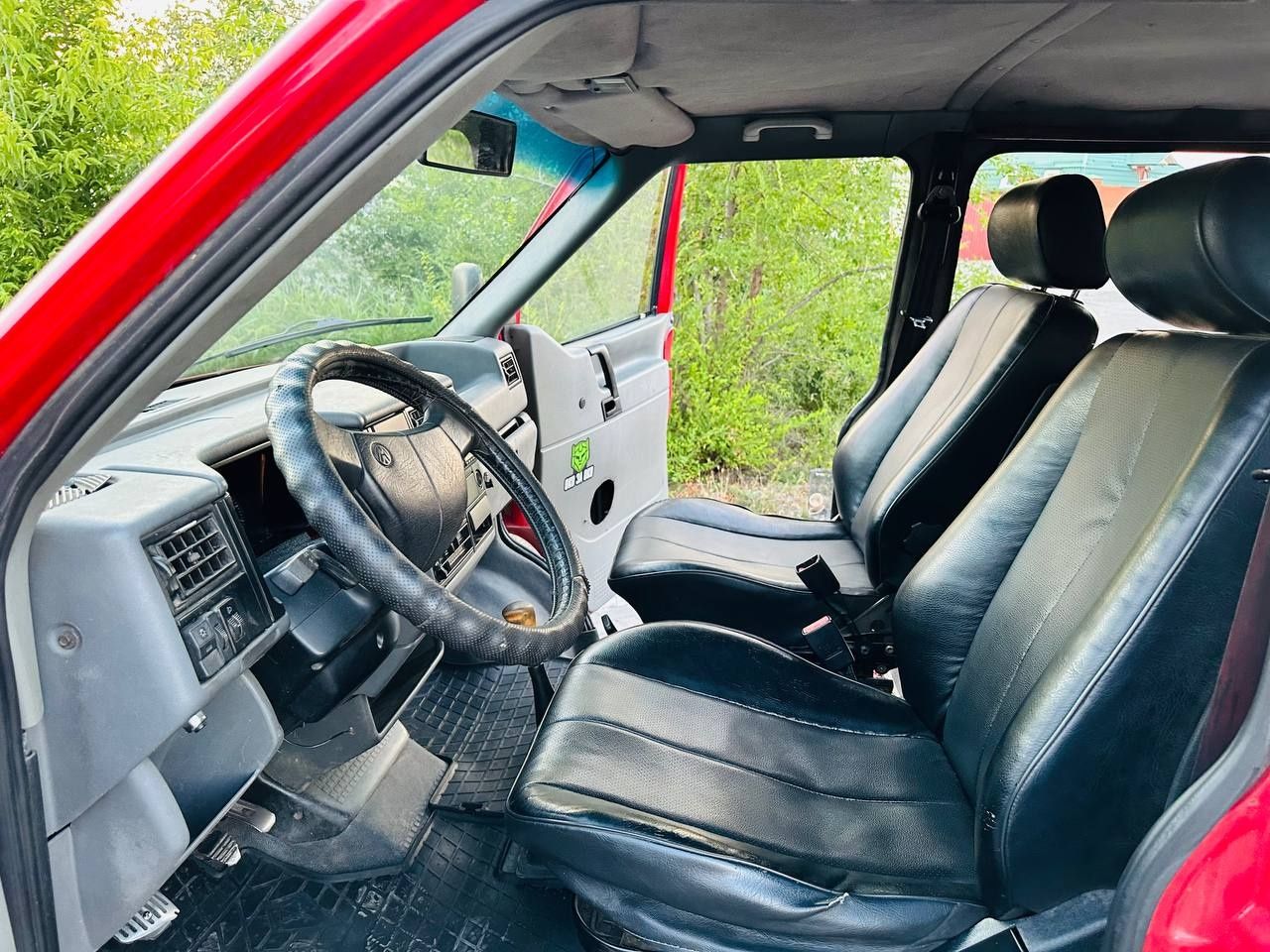 Продам автомобиль Volkswagen T4 в отличном состоянии.