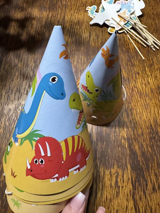 Динозаври день народження