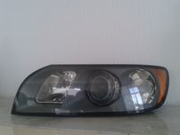Farol Xenon esquerdo original Volvo V50