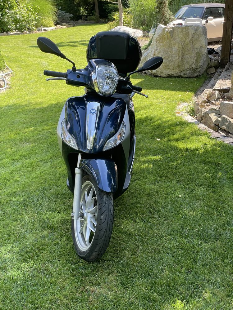 Piaggio Medley ABS