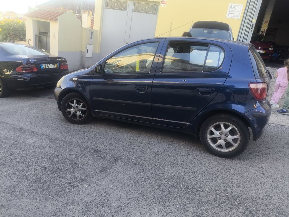 Toyota Yaris vvti
