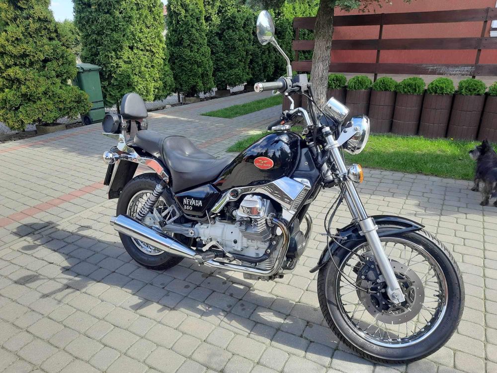 Moto Guzzi Nevada 350