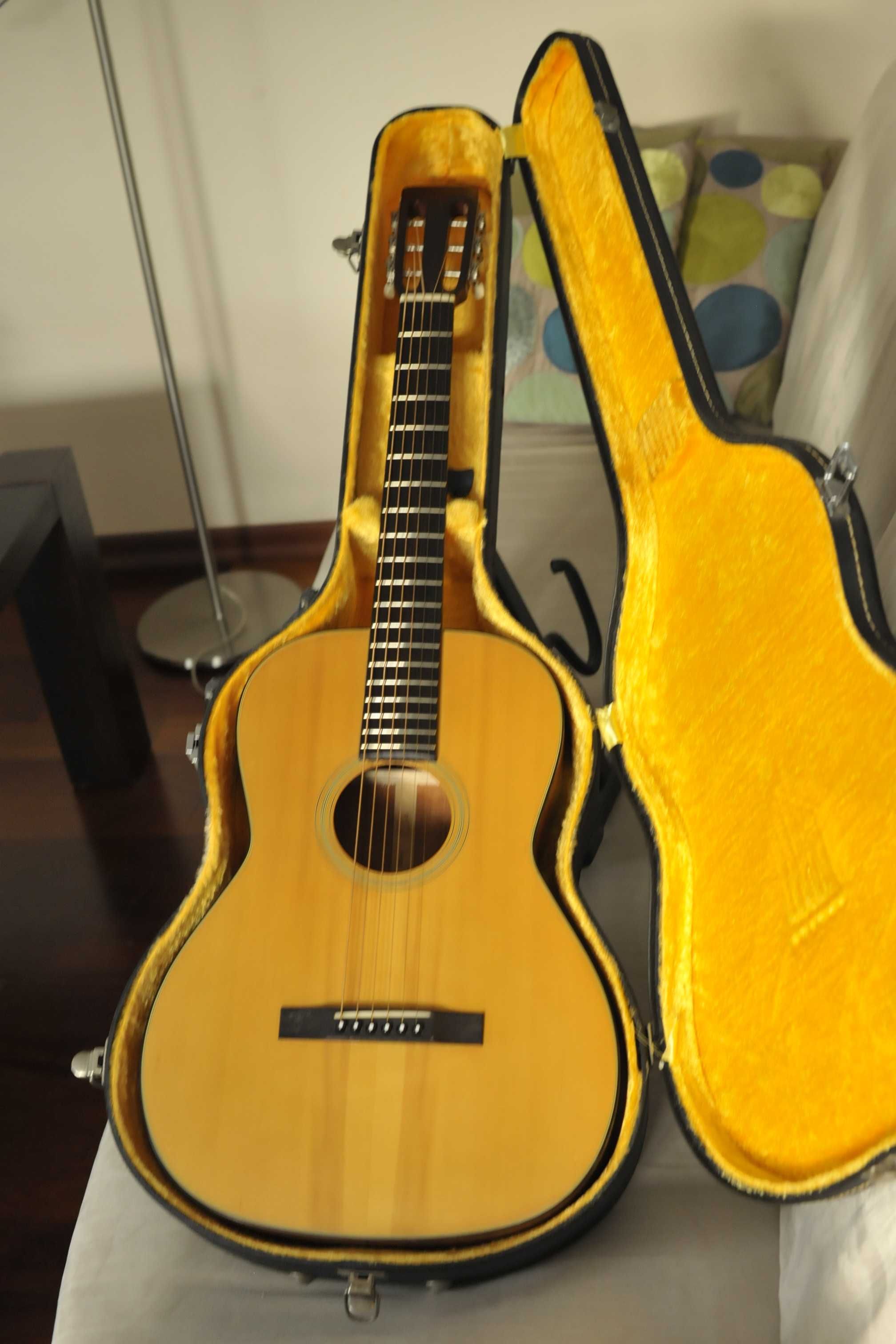 Takamine F312, jak Martin 00-16 NY