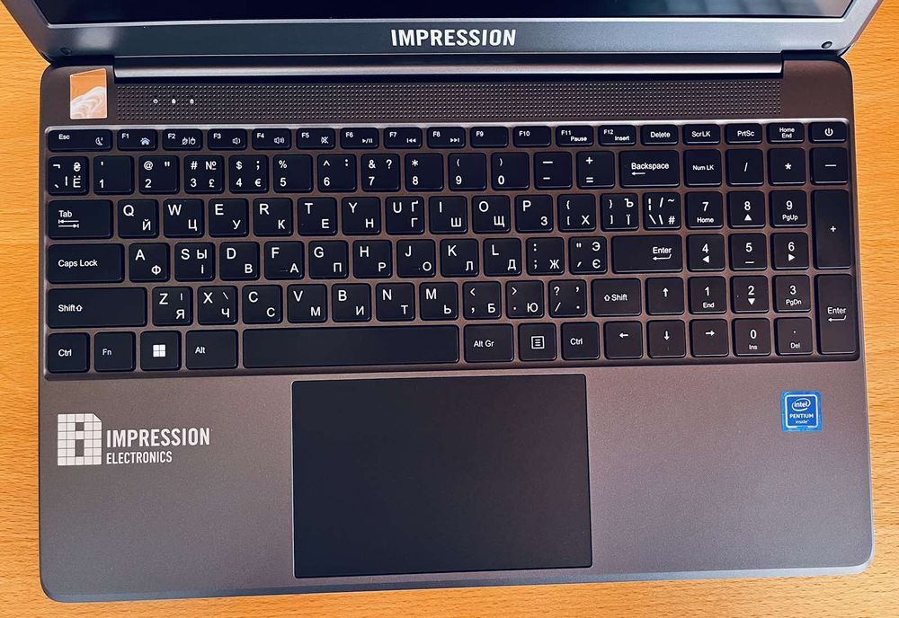 Ноутбук IMPRESSION 157 ES (8GB/SSD-128GB)