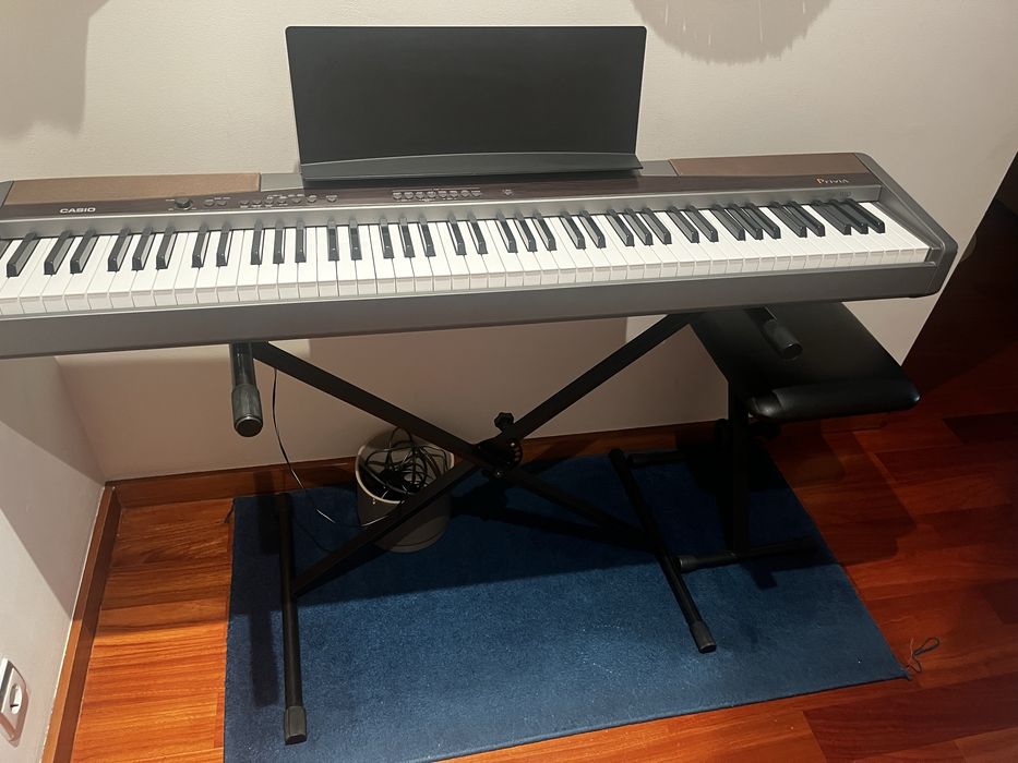 Piano Casio Como Novo