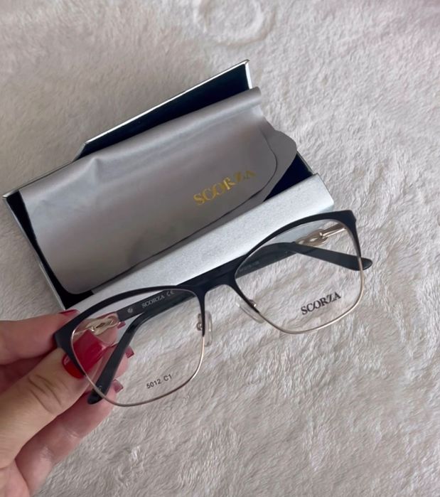 Окуляри оправа Нові ( віддаю лише в руки, не відправляю.