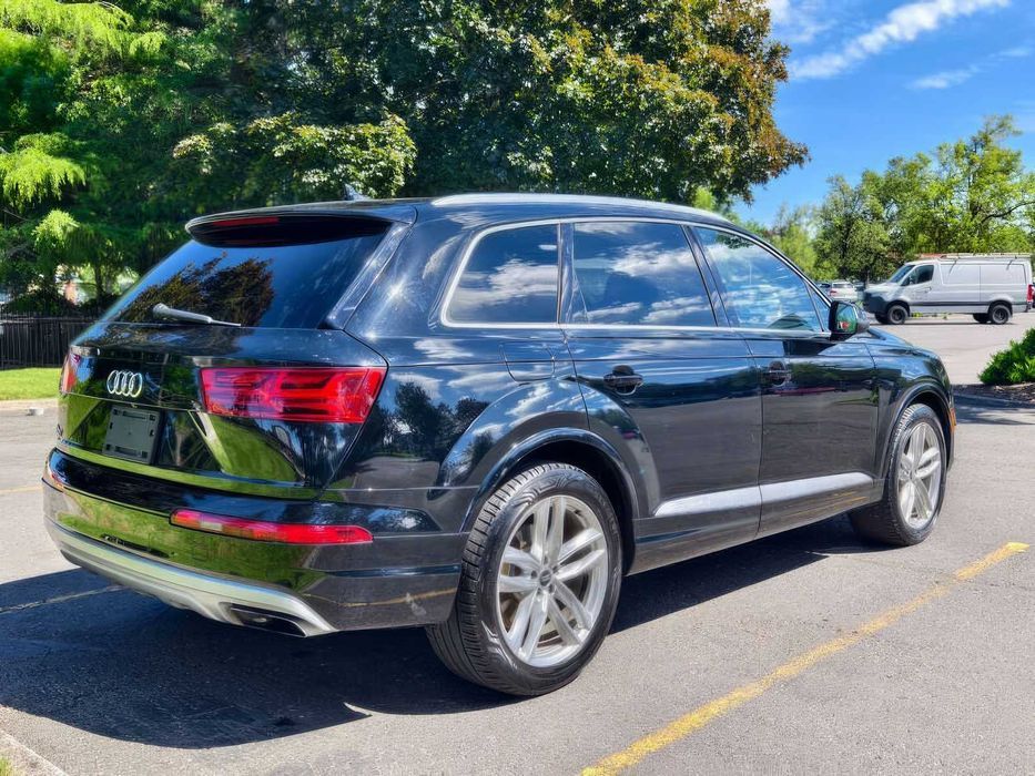 Audi Q7 quattro Prestige      2017