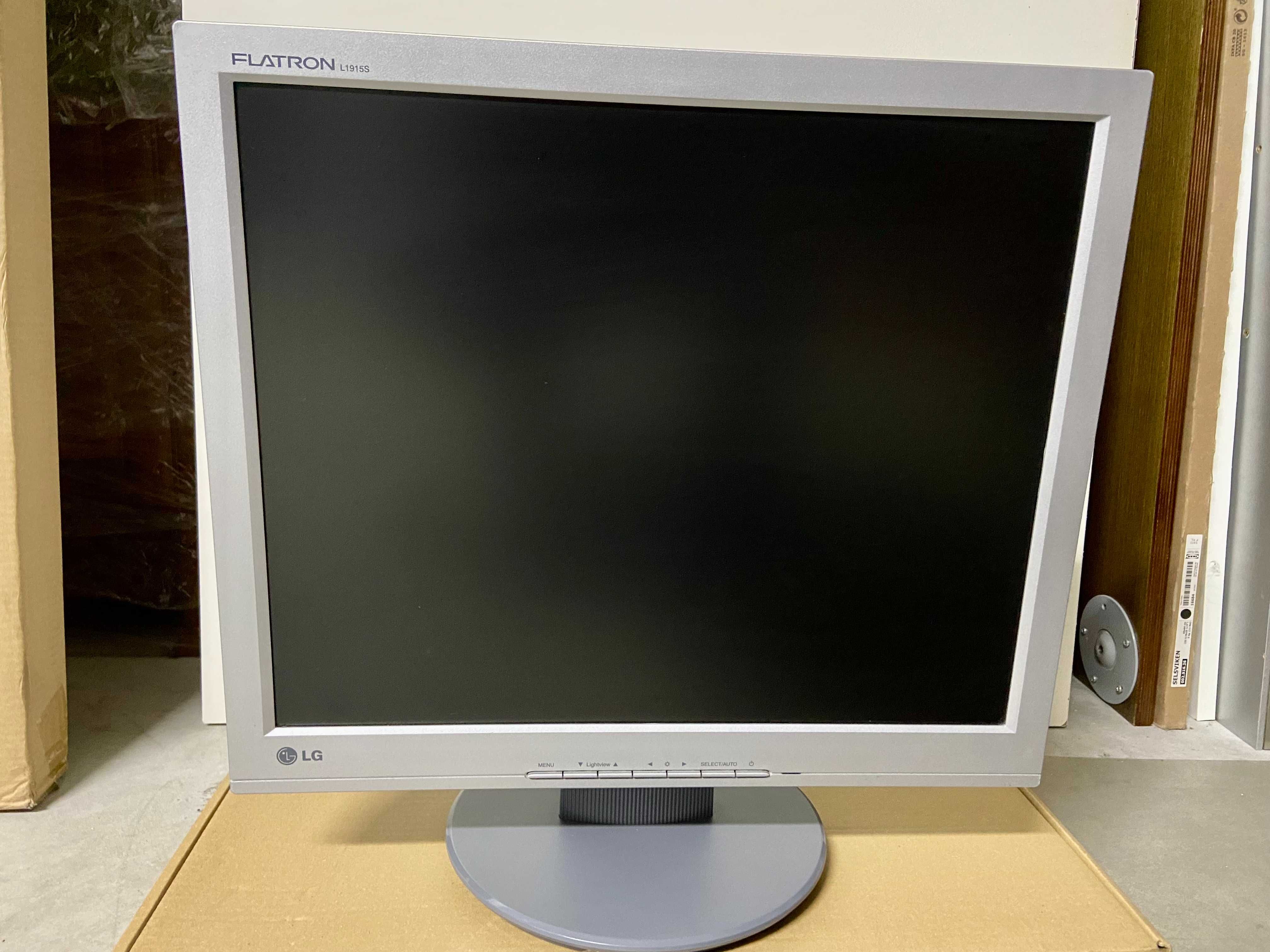 Monitor LG L1915SS