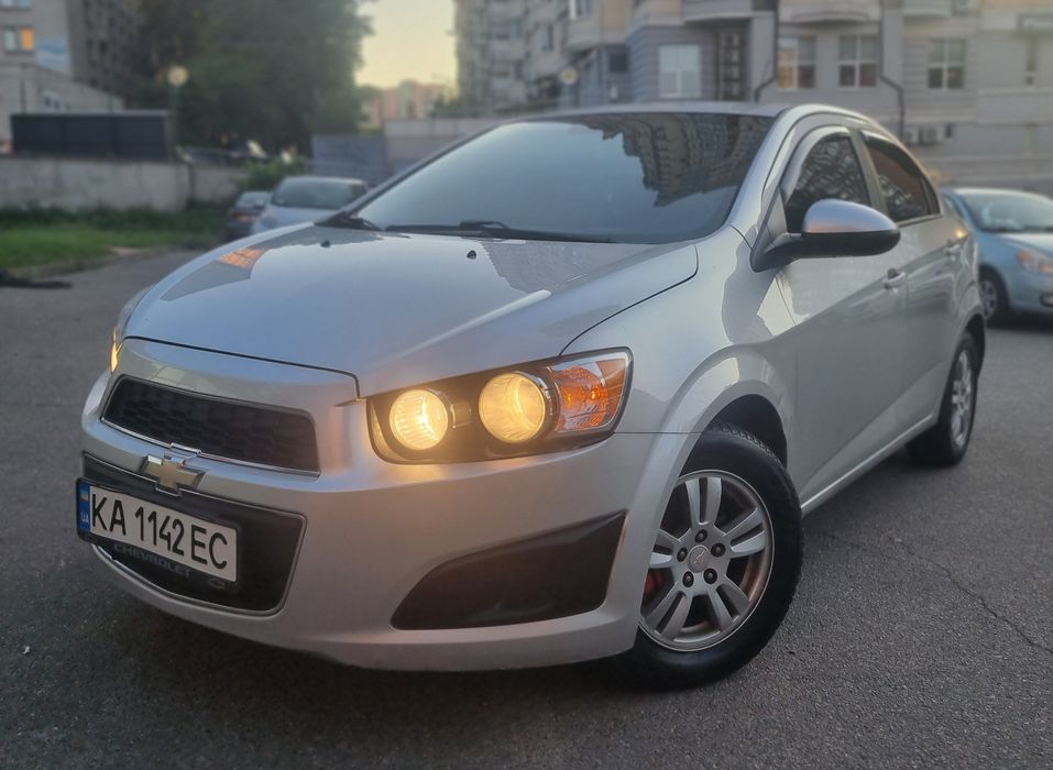 Шевроле т300 2012рік 1.8 з Газом