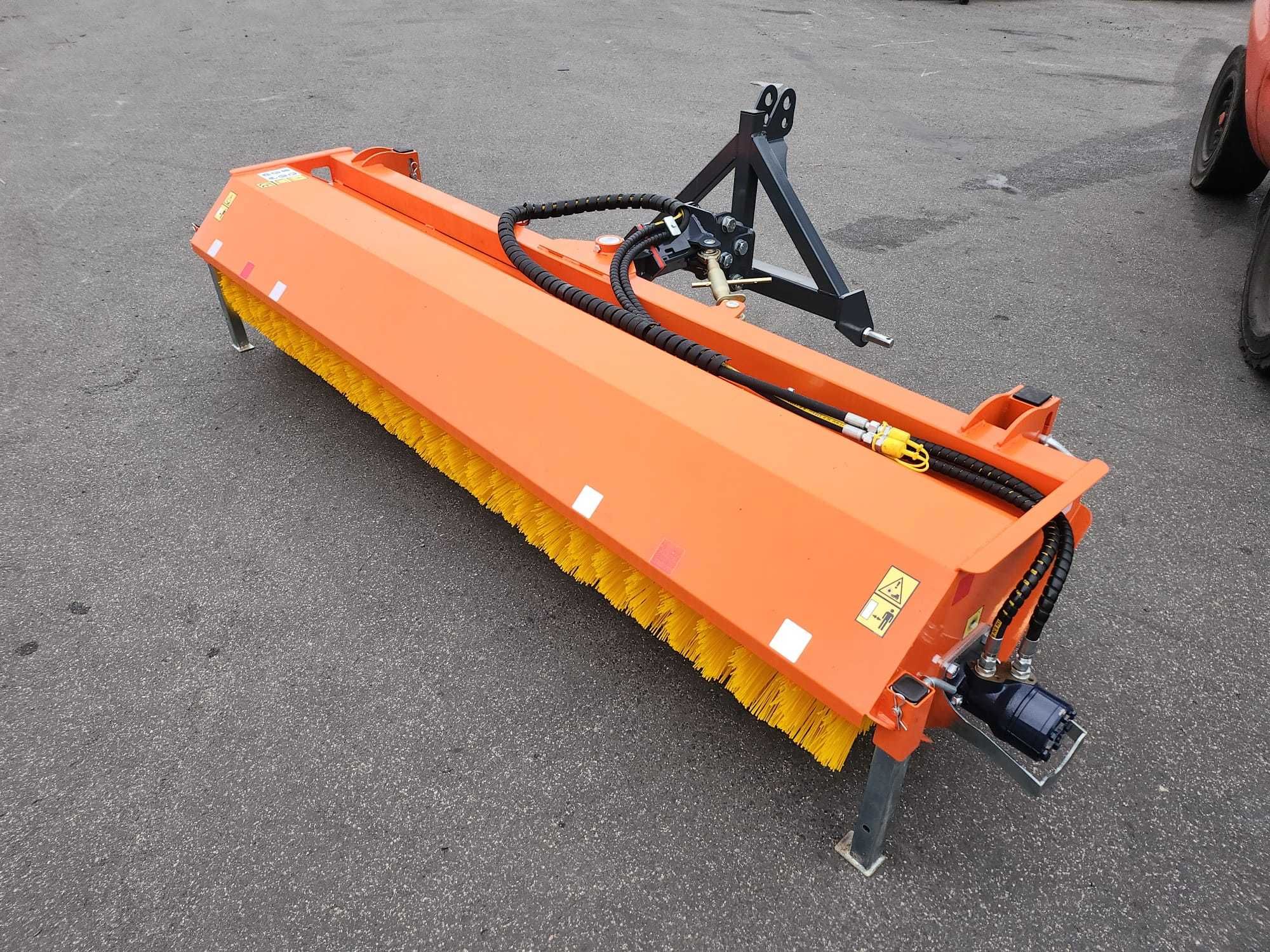 Zamiatarka hydrauliczna-szczotka 2,0 m STEKRO-Dostępne inne szerokości