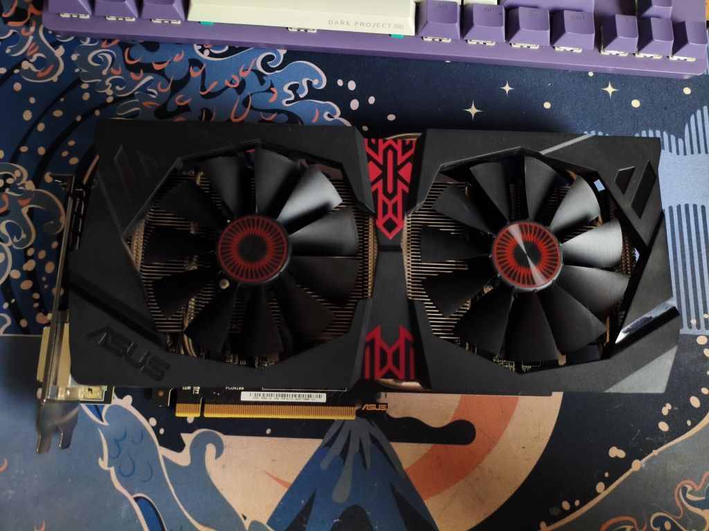 Продам radeon r9 380 4gb asus strix