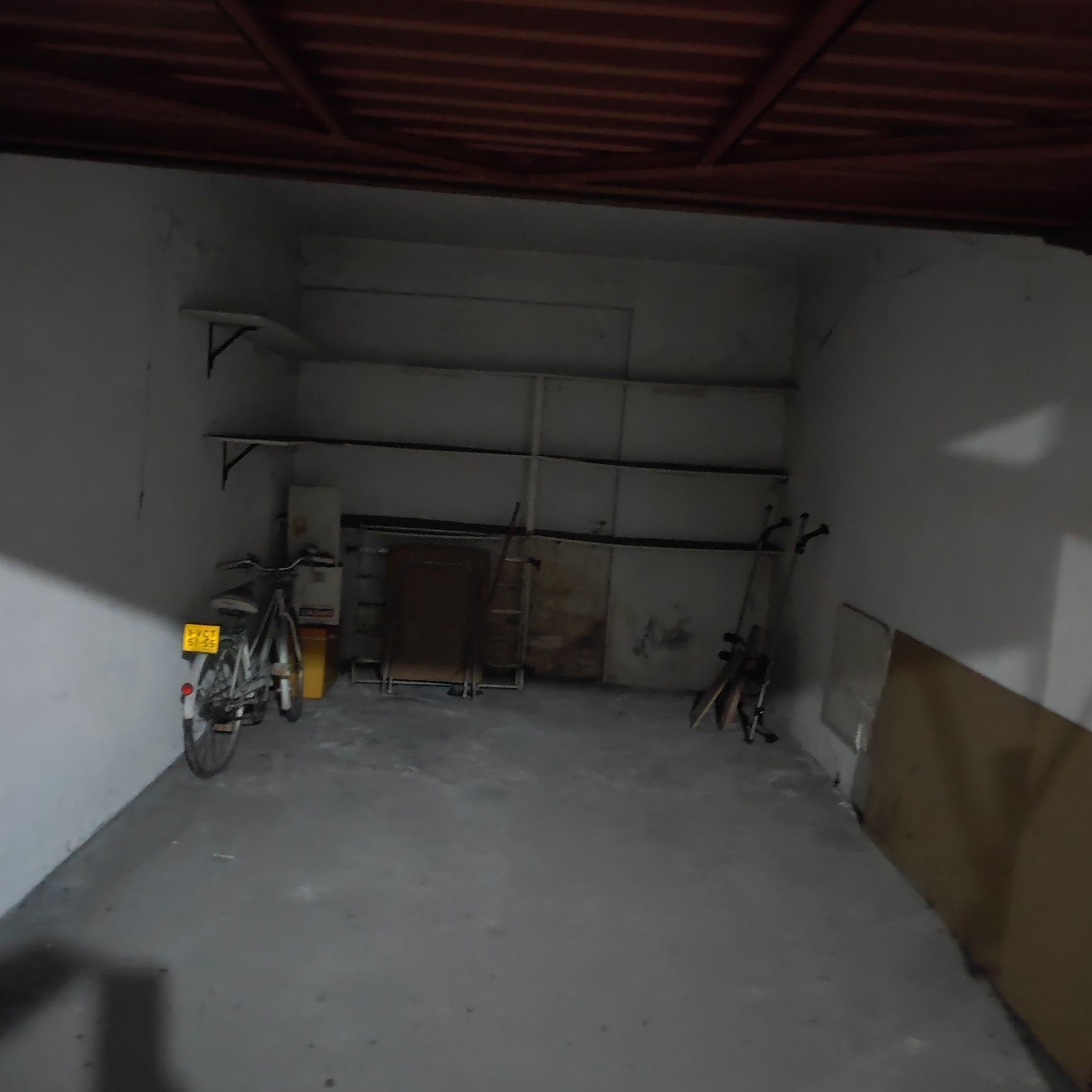 Garagem fechada com 17,20 m2