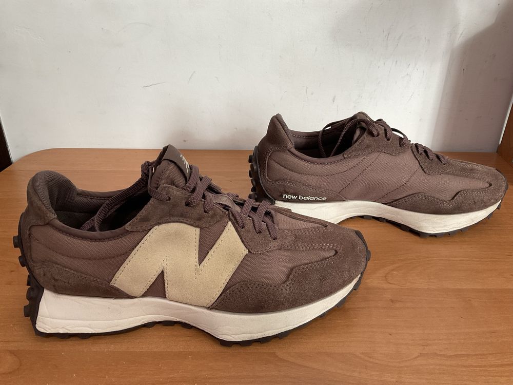 Кросівки new balance 327