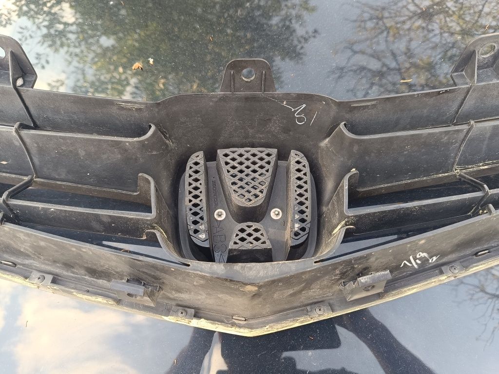 Honda Accord VII 7 gen 03-05r atrapa grill przedlift