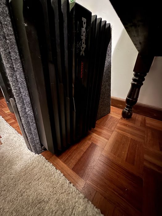 Subwoofer Pioneer 1300w + Amplificador Sony 1000w