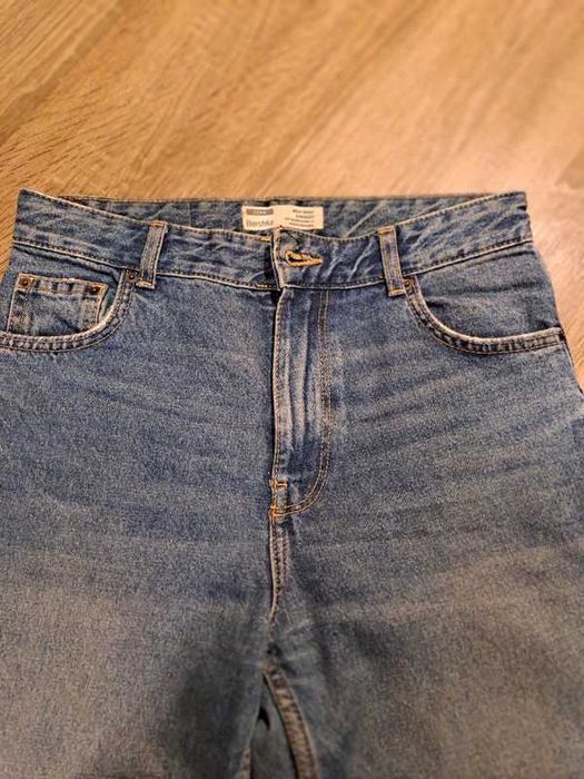 Jeansy Bershka, rozm. 36