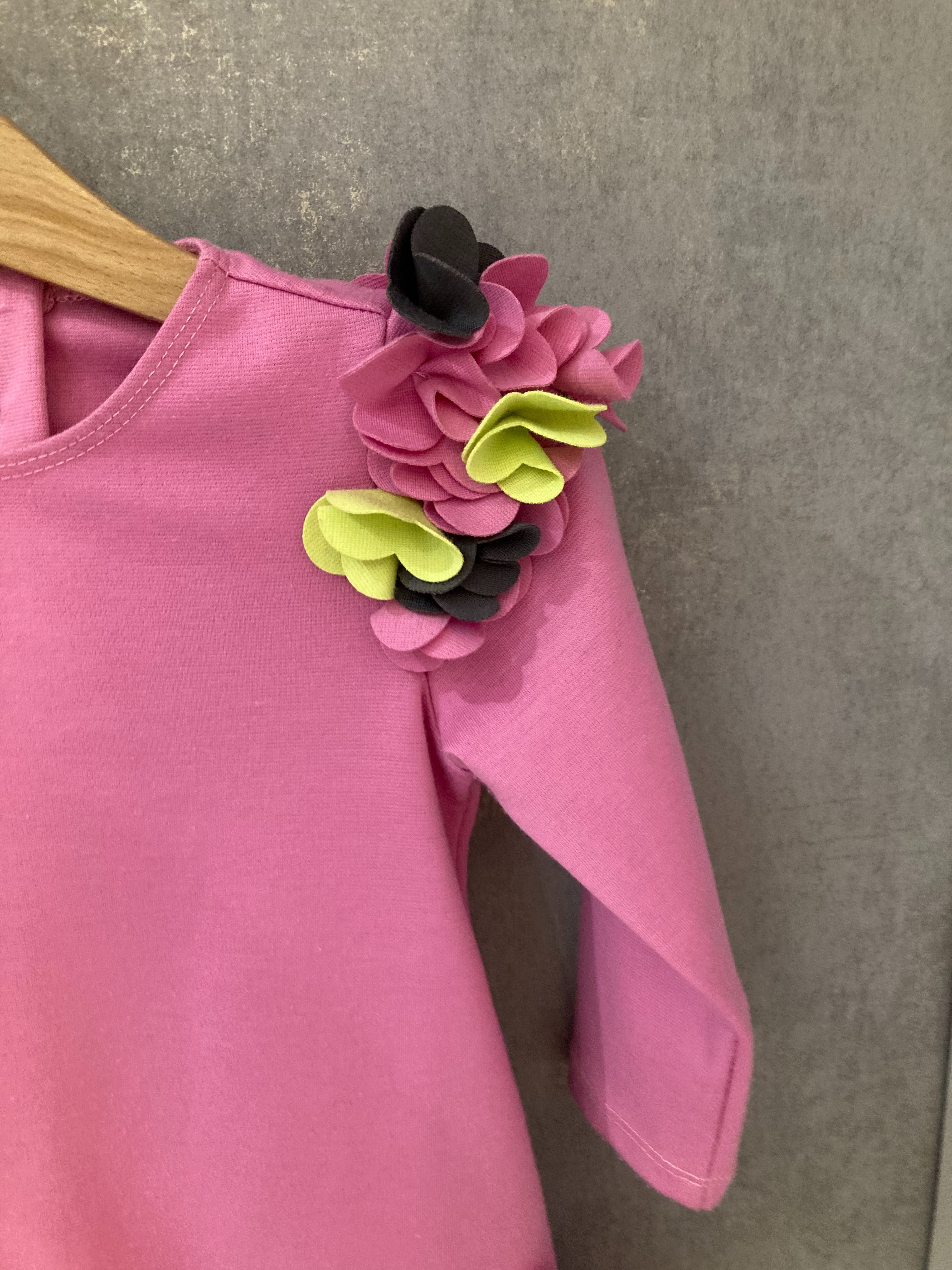 Suknia 80 / 86 różowa fuksja kwiaty 3D zjawiskowa