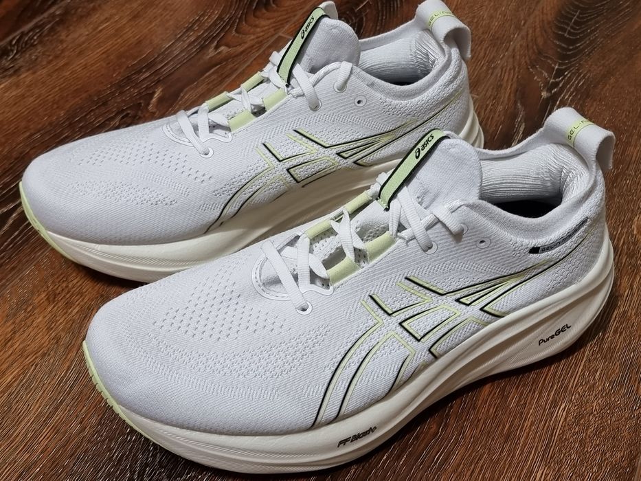 Оригінал 100% чоловічі кросівки asics nimbus 26   eur 46