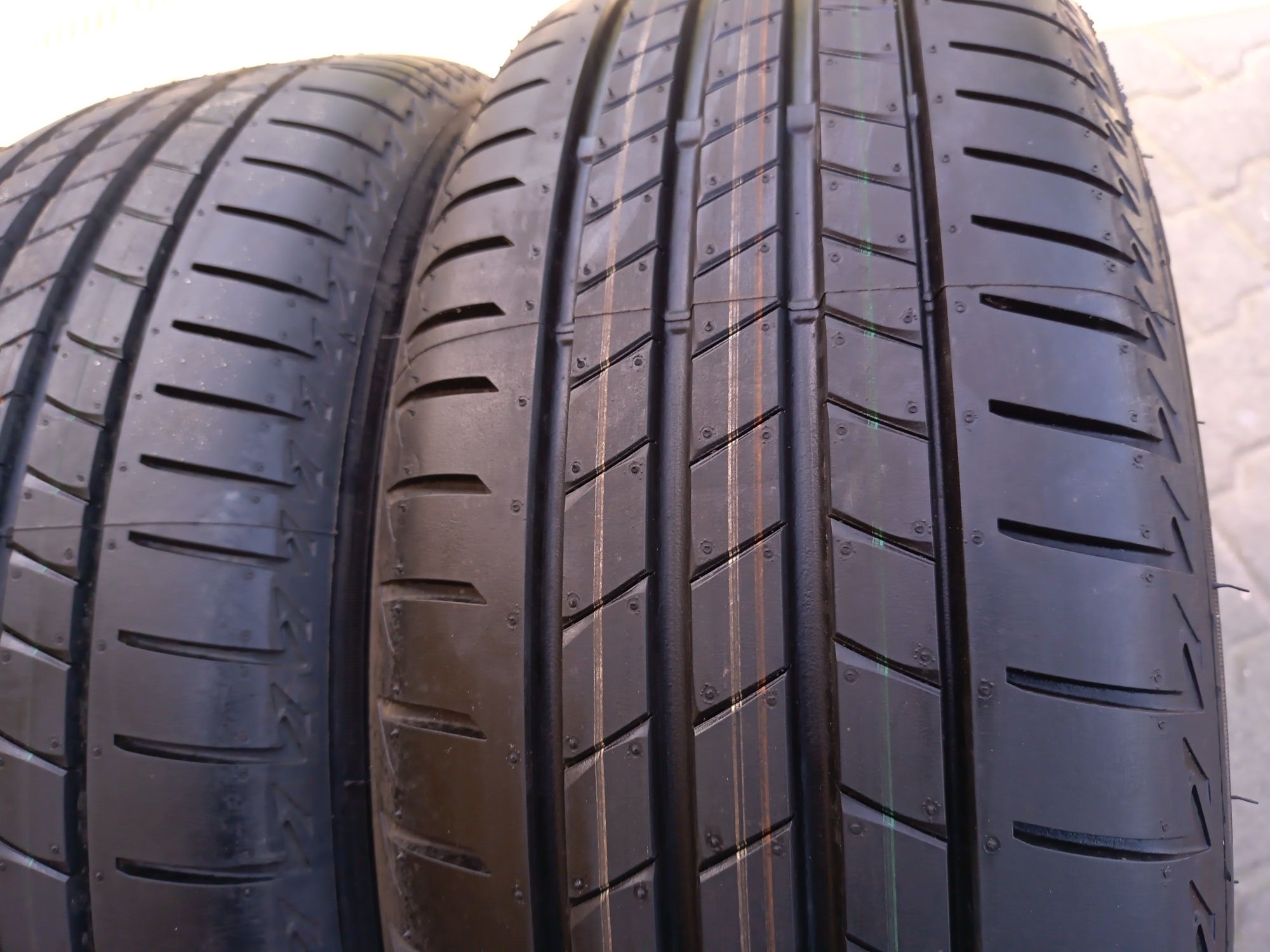 Bridgestone 205/45R17 Opony letnie nowe 2022