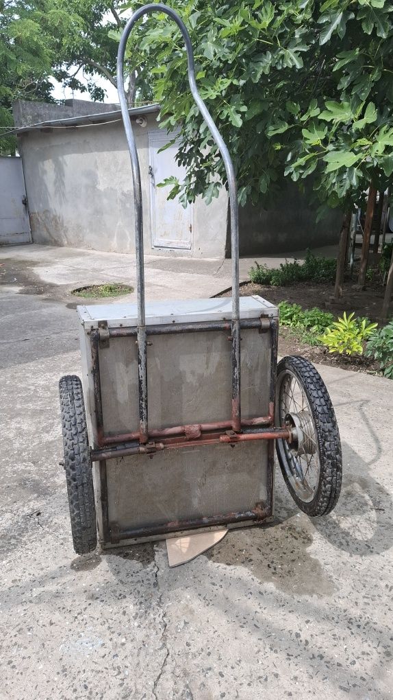 Тачка садовая из дюралюминия .