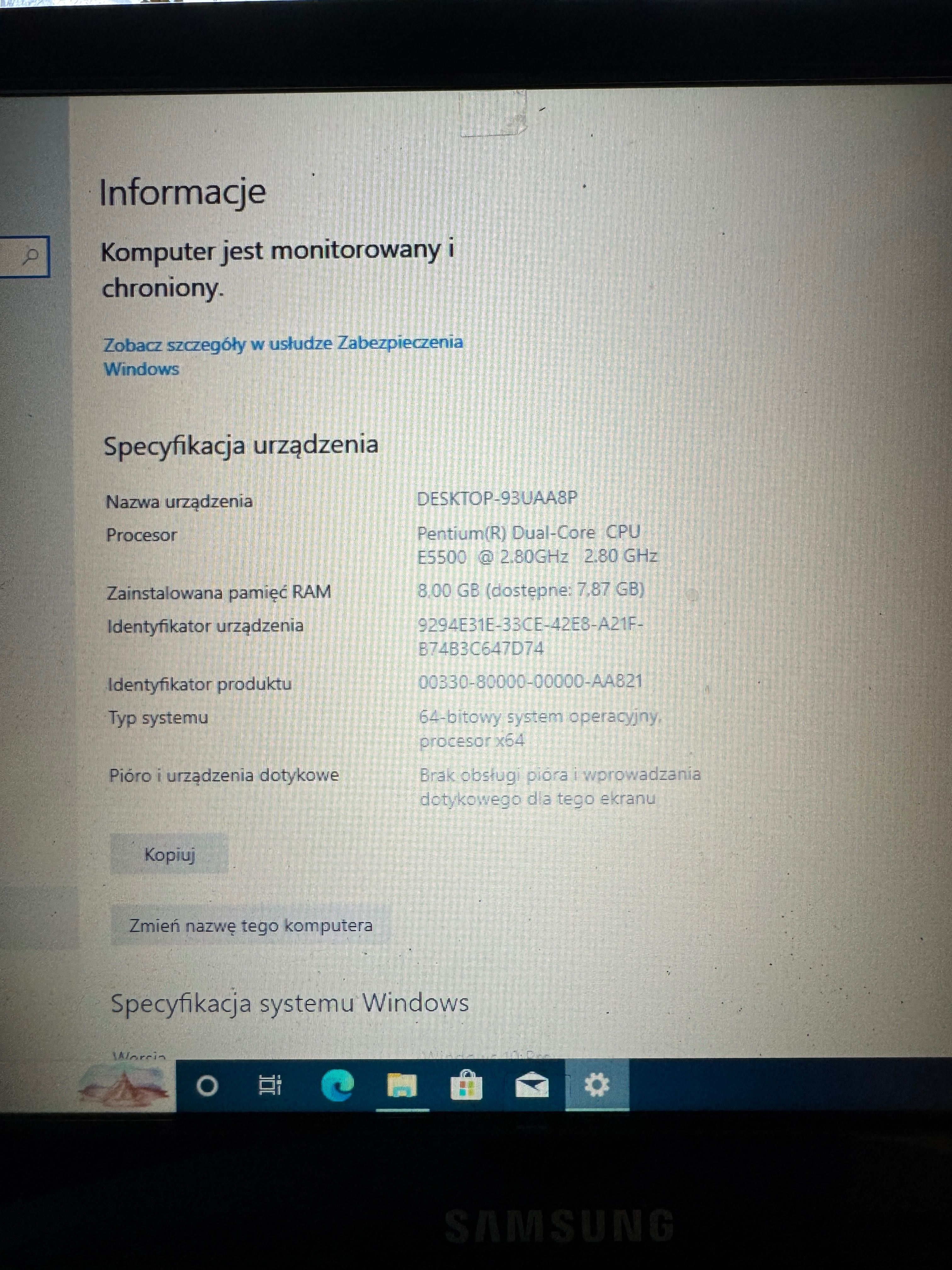 Komputer PC fujitsu esprimo p2560
