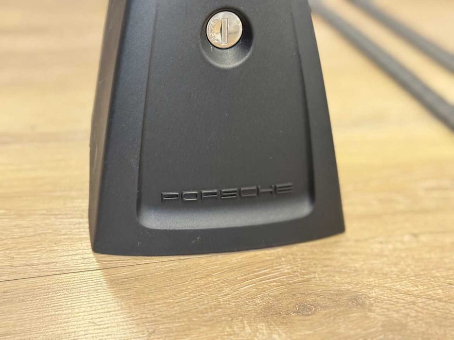 Oryginalne poprzeczki dachowe Porsche Cayenne 9Y0.860.019