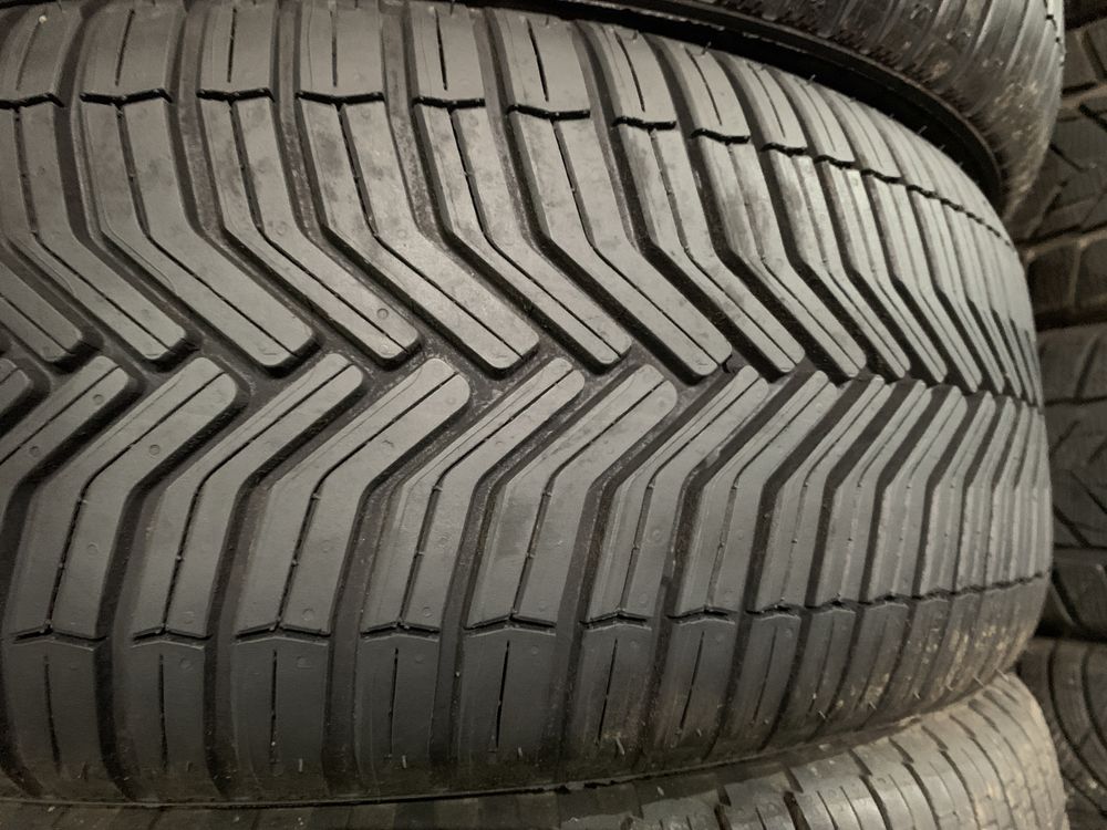 Шины б/у всесезонные 205/55-16 Michelin Cross Climate+